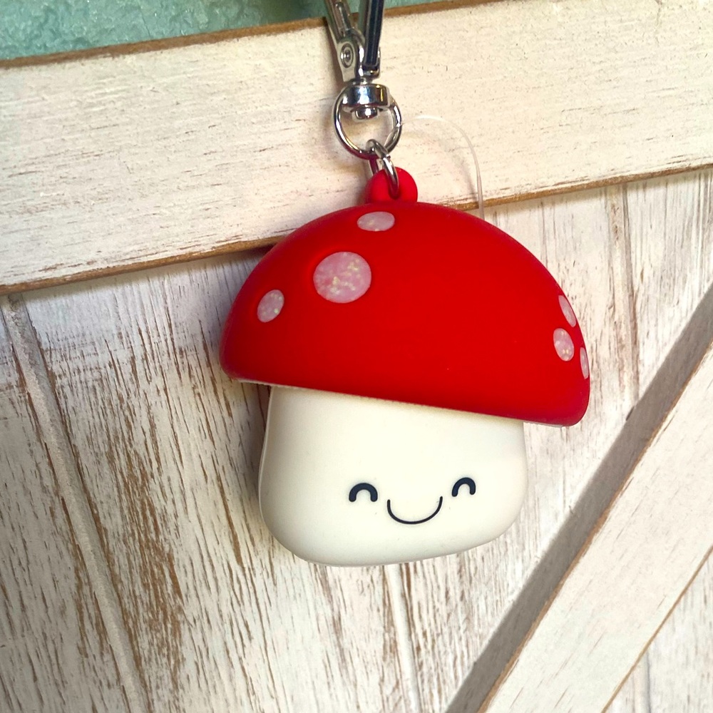 BBW Mushroom pocketbac holder